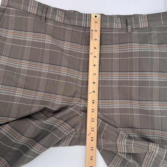 Walter Hagen Shorts Men 40 NEW Brown Plaid Golf Performance Flat Front Stretch - Picture 10 of 12